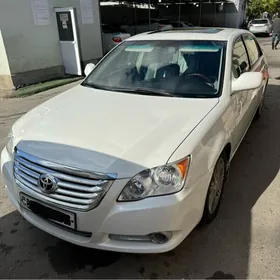 Toyota Avalon 2010