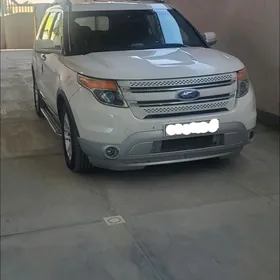 Ford Explorer 2011