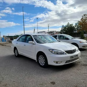 Toyota Camry 2003