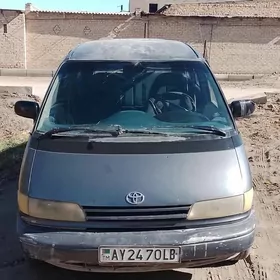 Toyota Previa 1993