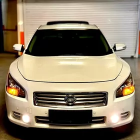 Nissan Maxima 2013