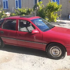 Opel Vectra 1990