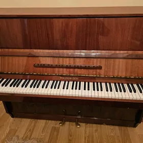 pianino