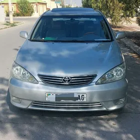 Toyota Camry 2005