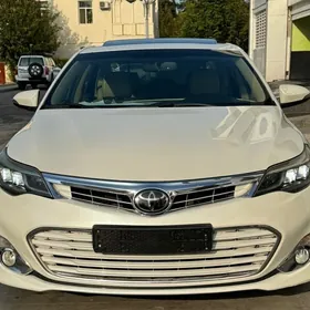 Toyota Avalon 2013