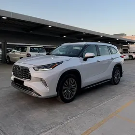 Toyota Highlander 2020