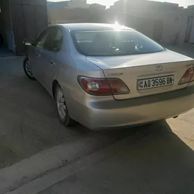 Lexus ES 2002