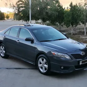 Toyota Camry 2010