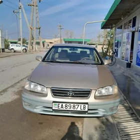 Toyota Camry 1998