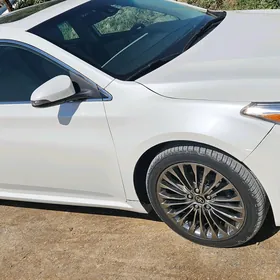 Toyota Avalon 2017