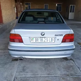 BMW 528 1998