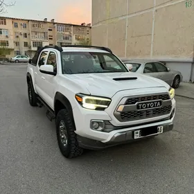 Toyota Tacoma 2021