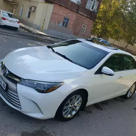 Toyota Camry 2015