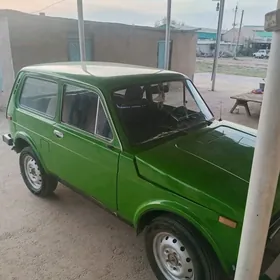 Lada Niva 1982