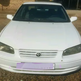 Toyota Camry 1998