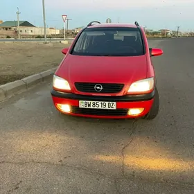 Opel Zafira 2001