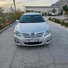 Toyota Camry 2010