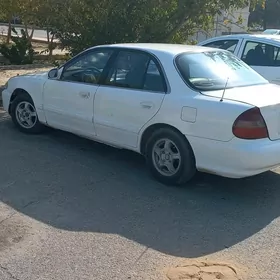 Hyundai Sonata 1996