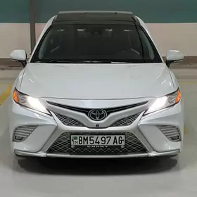 Toyota Camry 2020