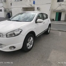 Nissan Qashqai 2014