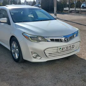 Toyota Avalon 2013