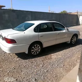 Toyota Avalon 1999