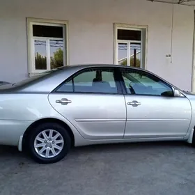 Toyota Camry 2003