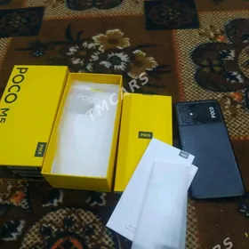 POCO M5