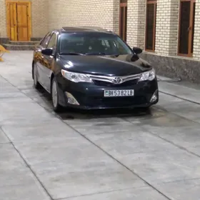 Toyota Camry 2012