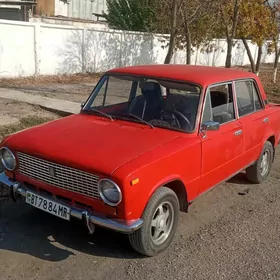 Lada 2104 1985