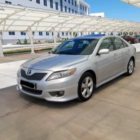 Toyota Camry 2010