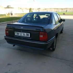 Opel Vectra 1990