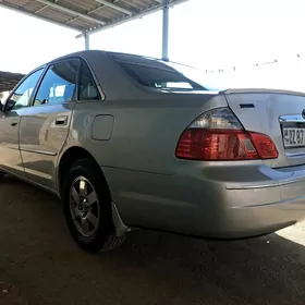 Toyota Avalon 2003