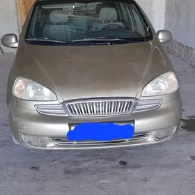 Daewoo Tacuma 2002