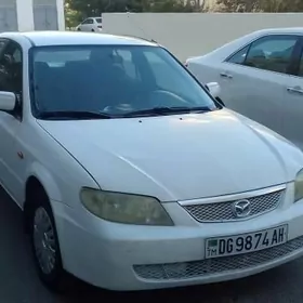 Mazda Mazda3 2002