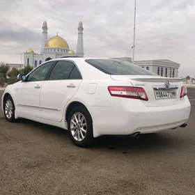 Toyota Camry 2011