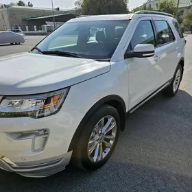 Ford Explorer 2018