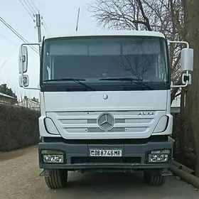 Mercedes-Benz ACTROS 3331 2005