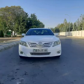 Toyota Camry 2010