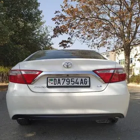 Toyota Camry 2015