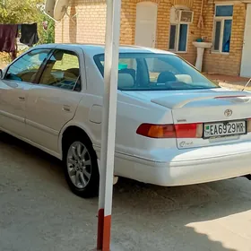 Toyota Camry 1998