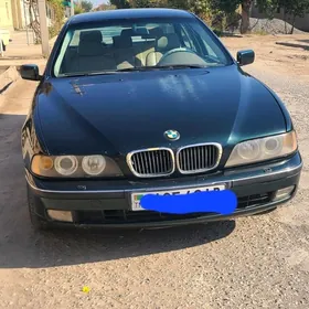 BMW E39 1998