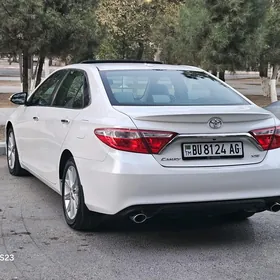 Toyota Camry 2015