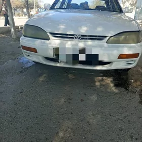 Toyota Camry 1996