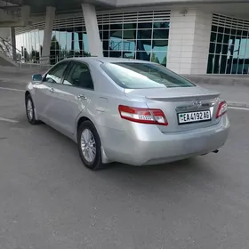 Toyota Camry 2011