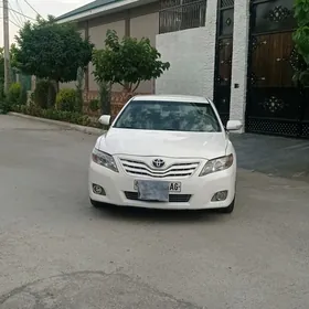 Toyota Camry 2011