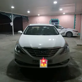 Hyundai Sonata 2012