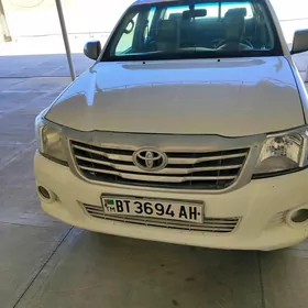 Toyota Hilux 2013