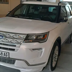 Ford Explorer 2018