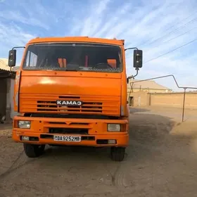 Kamaz 6520 2012